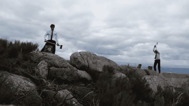 iwan&han Cloving on rocks S